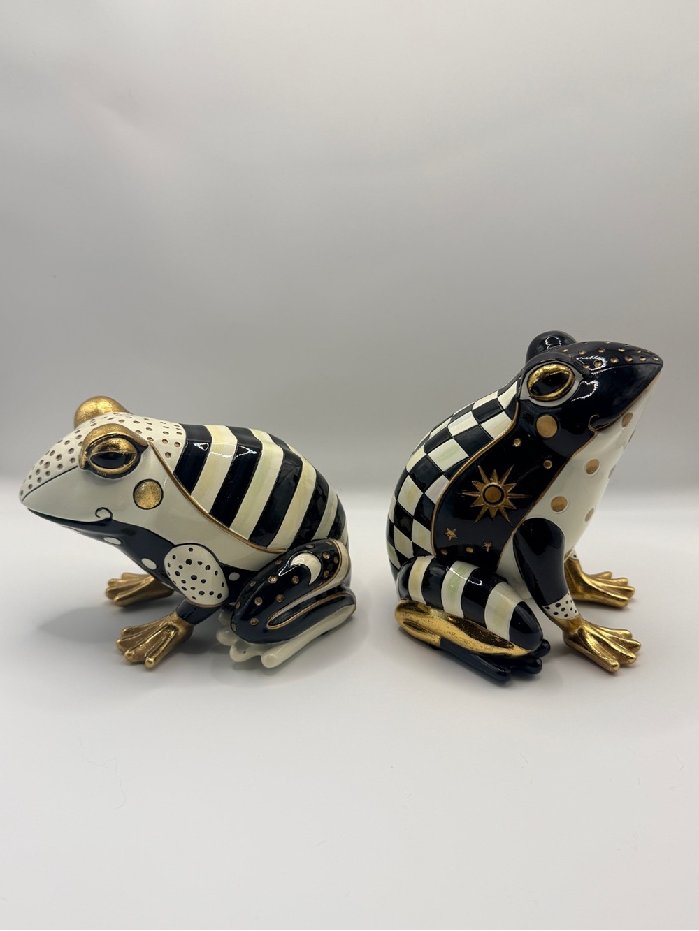 Mackenzie-Childs Cosmic Frogs, Set of 2 - Picture 4 of 9